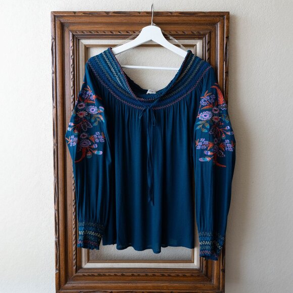 Umgee Blouse Sz M Blue Multicolor Embroidered Floral Smocked Off Shoulder Boho - Picture 1 of 10
